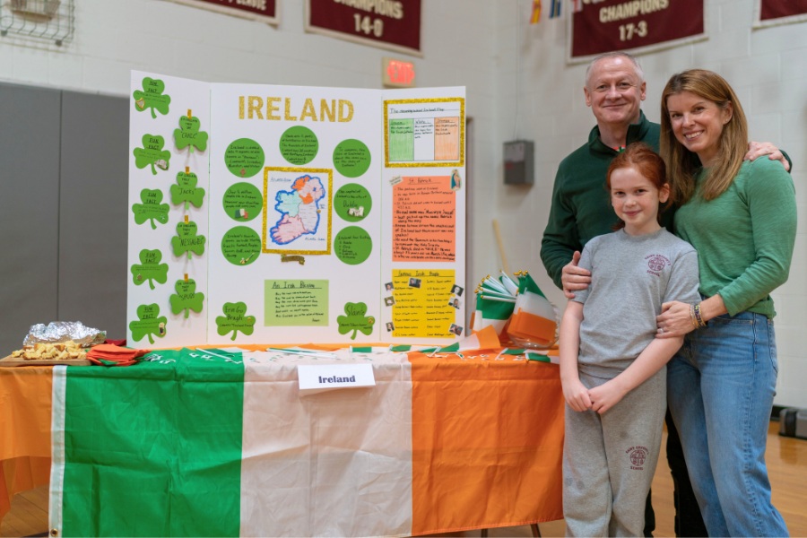 Saint Gregory's School student Martha represents Ireland together with her parents at the second annual multicultural fair at SGS